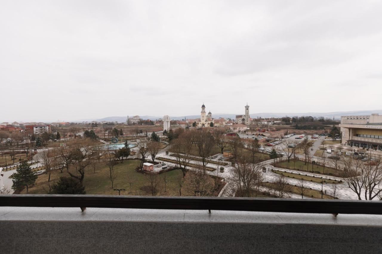 Bear'S Apartment Alba Iulia Extérieur photo